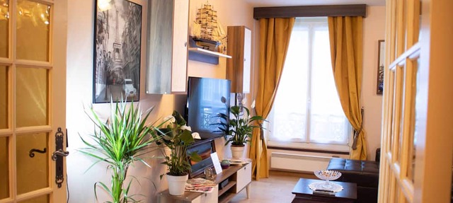 TOP Location, AC,Beautiful, Spacious,Security ,2BR,80M²,Le Marais Saint-Paul