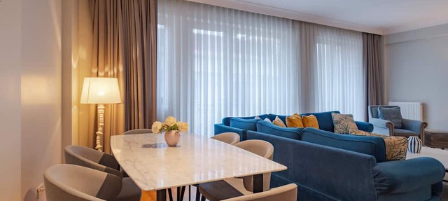 Spacious 3-bedroom apartment in amazing İstanbul with AC