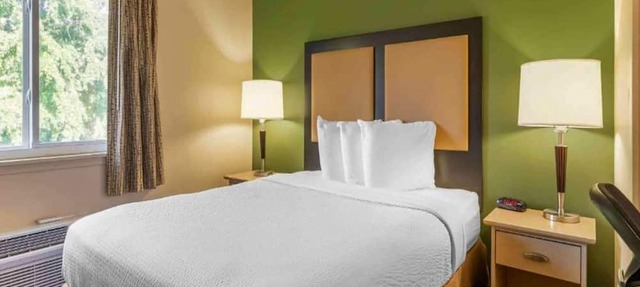 1 Queen Bed | Non-Smoking, Micfridge, Sofa-Bed