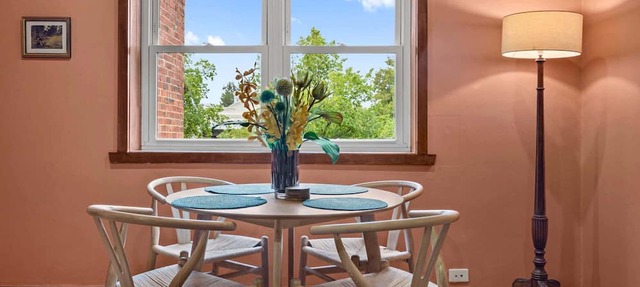 East Melbourne Living | 1BR Near Parks & Cafes