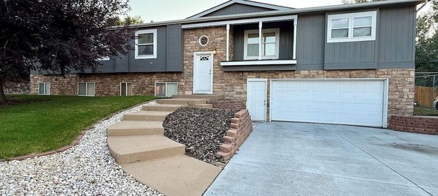 Littleton Retreat - Pool, Hot Tub, BBQ, Game Room