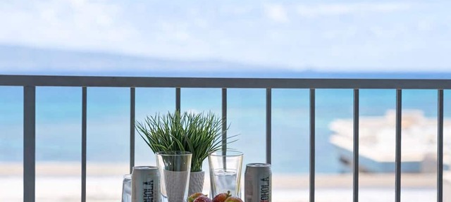 SUMMER SALE! Cozy studio with ocean views and premium amenities - RK 1103
