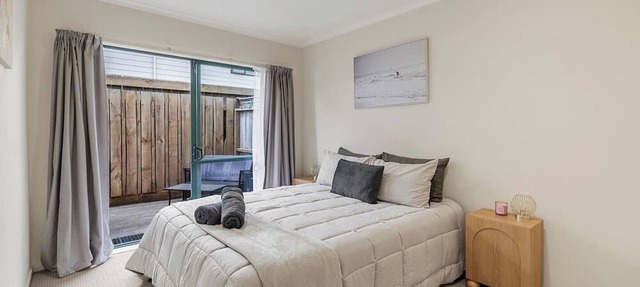 Field & Surf Apartment