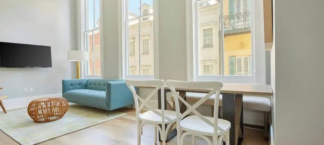 Two-Unit Canal Street Stay Near French Quarter + Bourbon St | The Harlequin