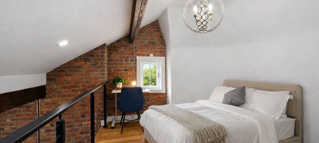 District Gojo A - Modern 3BR Loft with Rooftop
