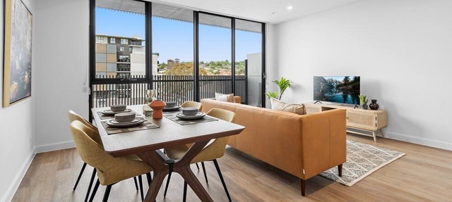 Modern Apartment on Burgundy Precinct & Parklands