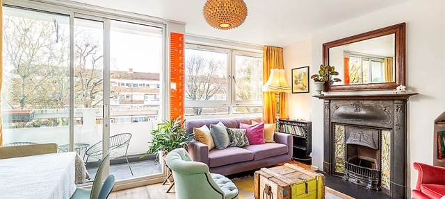 Bright & Bold Hackney Escape