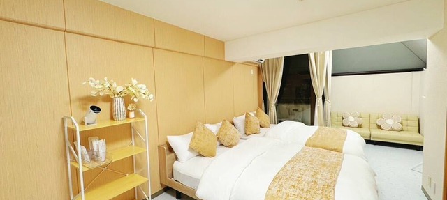 Easy Access to Shinjuku , Shibuya Area , 4 Guests , Studio