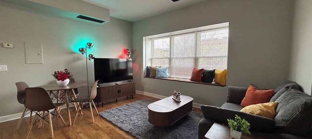 Ravenswood Loft - Peaceful 2-bedroom apartment in vibrant Chicago