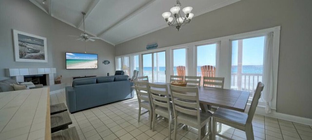 Ocean Front 3 bed 3 bath sleeps 12 & Pet Friendly