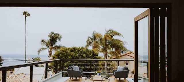 Ocean View Loft in Bird Rock La Jolla with Parking