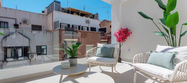 Bright 2BD penthouse with private terrace in Madrid. Zabaleta VI
