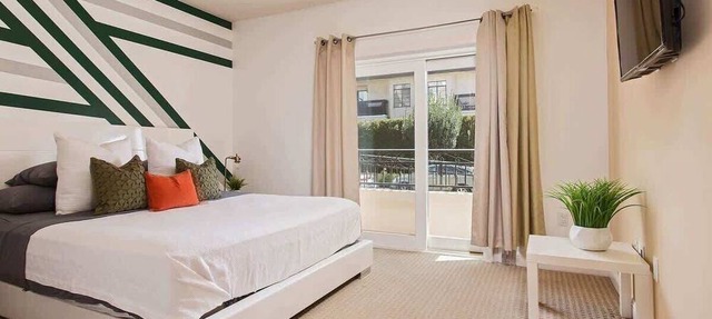Stylish Home Prime Location with Fireplace & Patio
