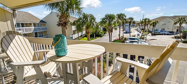 Sandpiper Cove 7200 2 Bedroom 2 Bathroom Beach Getaway in Destin, FL FREE Beach Service