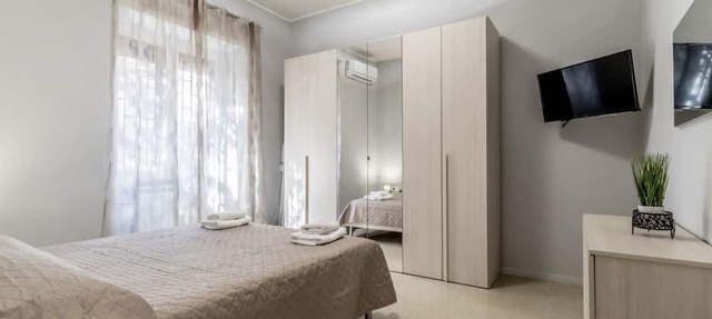 [Metro C] Nando's House