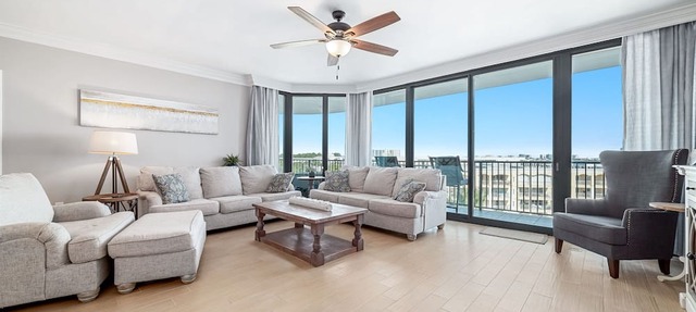Lighthouse on the Bay - 2605 Bay Front-Lazy River-Boaters-Pet Friendly-Monthly