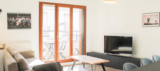 Large apartment with balcony - Stade de France
