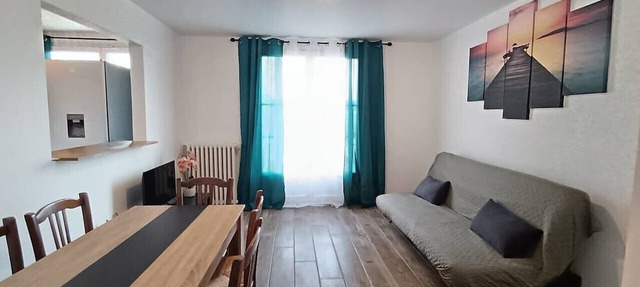 Le Jardin suspendu sleeps 3
