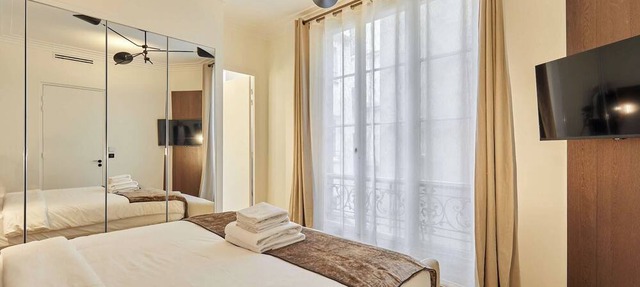 Luxurious AC apartment Beaubourg Le Marais