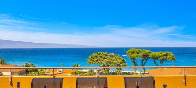Maui Kaanapali | Penthouse 2 BR, Sleeps 4 | Car Incl. w/6+ Nights | MKV-A606 by KBM