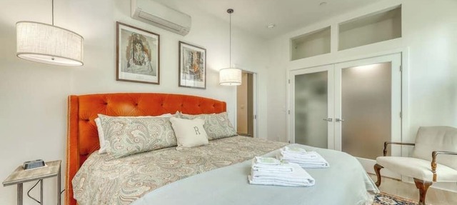 Elegant condo - walk to Portland's best restaurants & Old Port