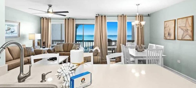 Latitude 29 Unit 19