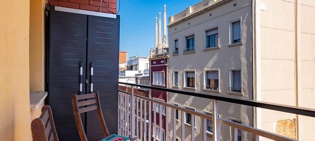 5 Min. to the sea and 15 Min. to Barcelona Center