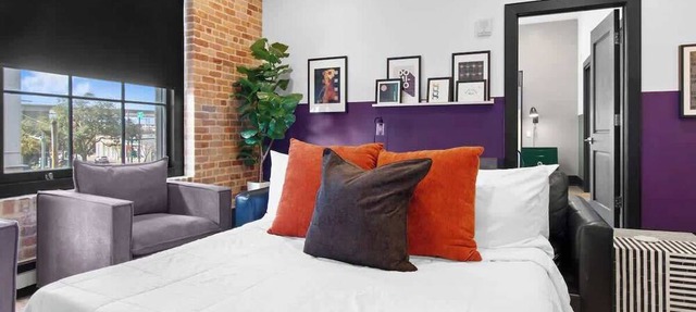 LUX 4BD/4BA Walk to Dome&French Quarter Hotel