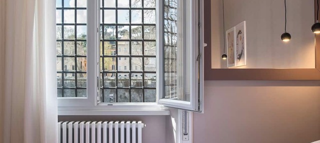 Elegant, New, Spacious 3Bedroom Home Between Vatican, Piazza Navona & Trastevere