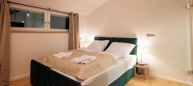 Munich 100 meters from Oktoberfest for 16 guests in Apartment Helsinki