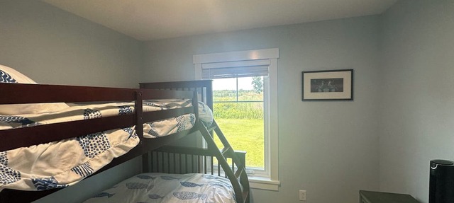 Surfside Pine Point, Scarborough Maine with AC, WiFi, walk to beach