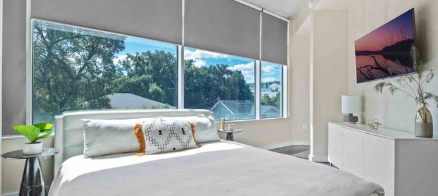 Lovely 2BD 2BTH Thorton Park Condo w/secure parking