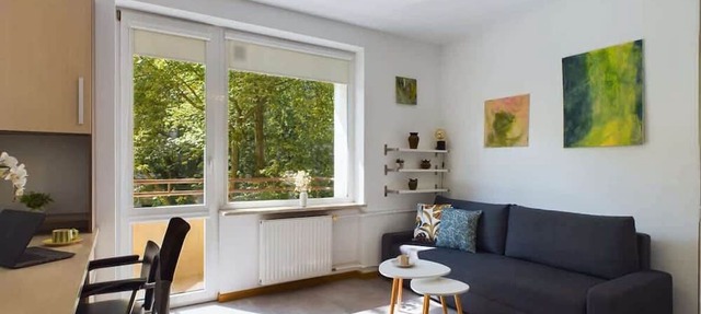 Cozy Studio | Balcony, Workspace, Close to Old Town