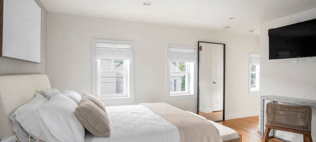 Jade Suite at The Hygge House