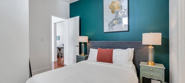 Hip & Stylish Magazine St. Apt | Balcony & Parking