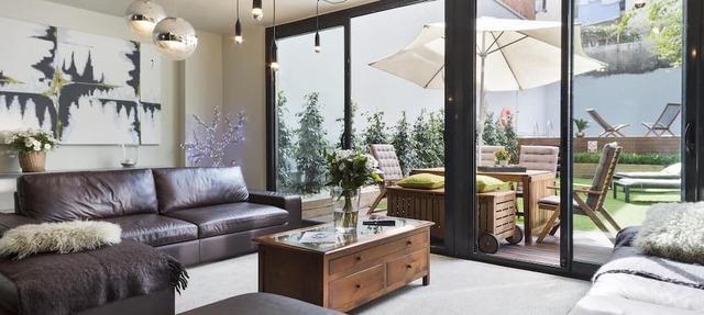 Distinctive Sarrià Duplex with Private Pool for 10