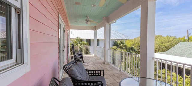 Game Room and Private Heated Pool + 5BR Sleeps 12