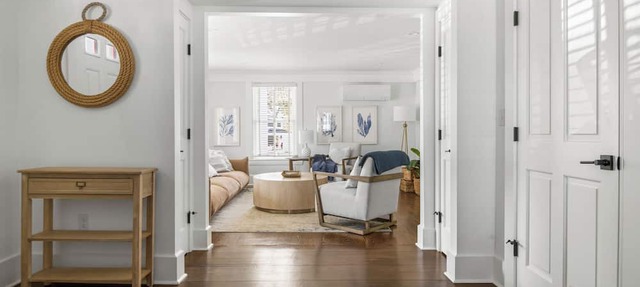 Coastal spacious Retreat downtown Kennebunkport village
