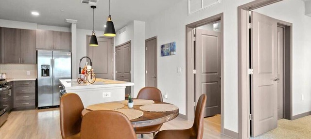 CozySuites PHX RORO Gym, Pool, Pets, Parking! #13