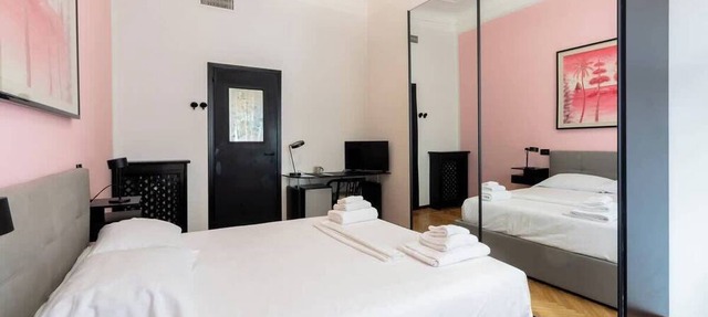 Casa Simonetta, elegance and space in Porta Romana