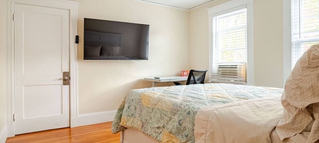 Peaceful, Spacious 2BR Condo in Allston Boston, Close to Harvard/BC/BU + Parking