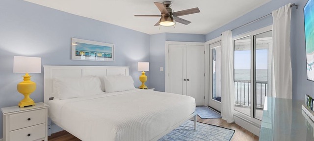 Sealoft 203 - Relaxing Gulf-Front Stay/Private Beach