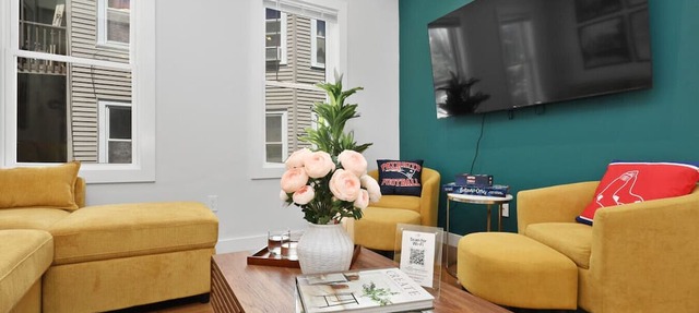 3BR2Bth TD Garden/BOS/MIT/Harvard/3 Parking Spaces