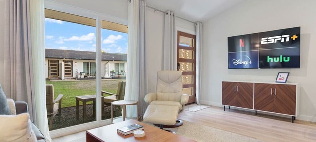 Close to Barton Springs + Zilker | King BR + Patio