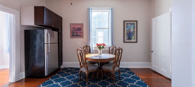 Fab Garden District Loft w/Balcony on Magazine St