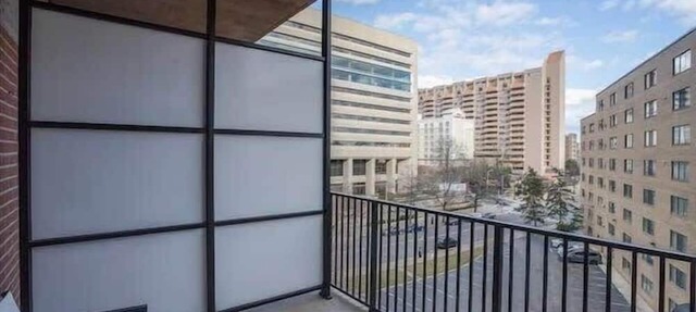 Sojourn | Courtland Towers | 1 BR w/Bocci Ball Court