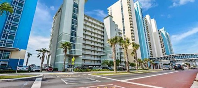 6th Floor 3BR @ The Marisol Directly on the Beach w/Beach Chairs!