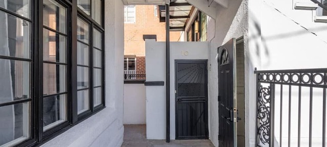 Modern Apartment in the Heart of Phoenix (10)