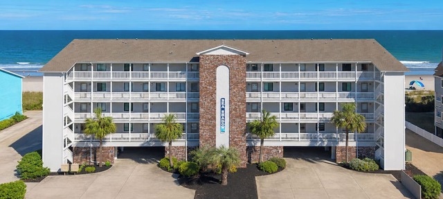 Oceanfront 2 BR Condo with Shared Pool! Sea Shadow 406