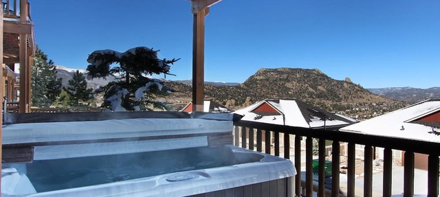 Mount Cirrus 10B - 2 Br Condo with Private Hot Tub - Mountain Views